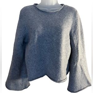 Milly Cashmere% Bell Sleeve Sweater Size L fits more like a Medium